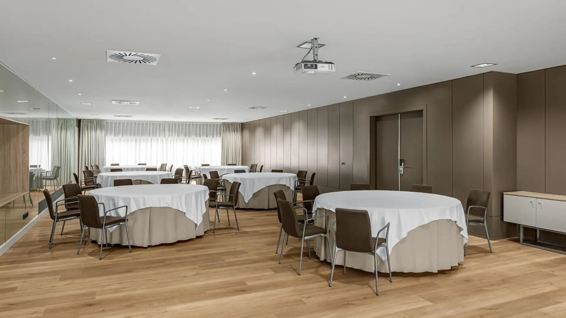 AC Hotel Gavà Mar Airport by Marriott